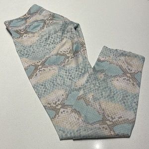 ONZIE Snake Print Mint Green Leggings S/M